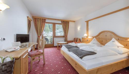 Standard Double Room with Balcony