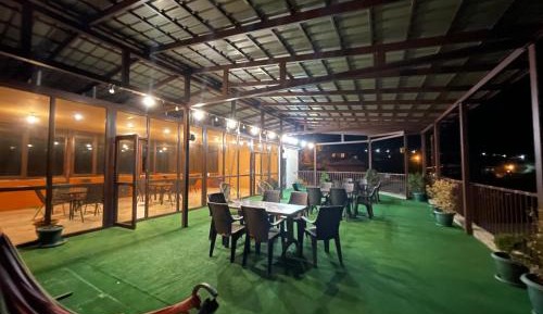 Large Double Room