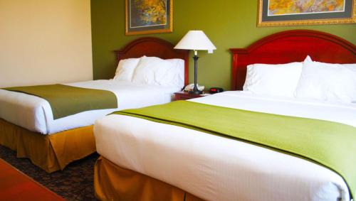 Two-Bedroom Suite