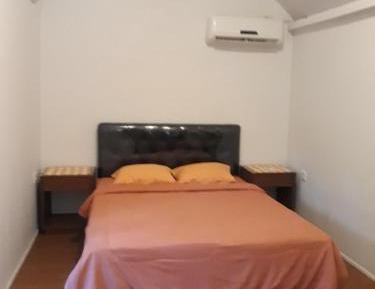 One-Bedroom Cottage