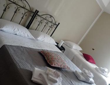 Quadruple Room with Private External Bathroom