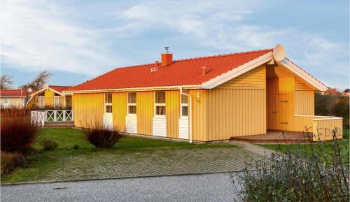 Five-Bedroom Holiday Home