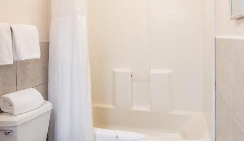 King Room - Ground Floor/Non-Smoking