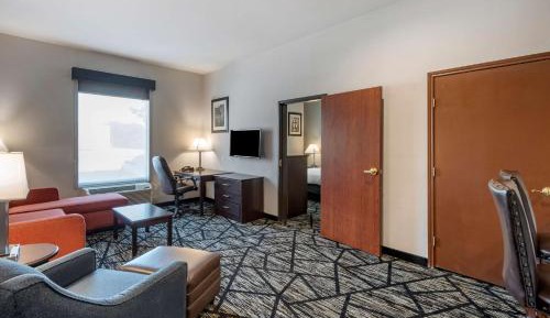 King Suite with Sofa Bed - Non-Smoking