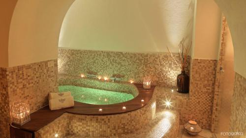 Deluxe Double Room with Hot Tub Extra Large