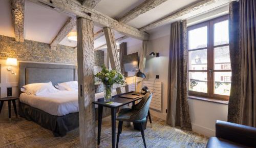 Suite with Spa Bath