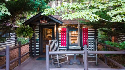 Lazy Dazy Cabin