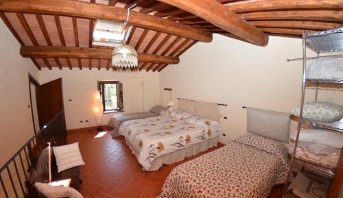 One-Bedroom Holiday Home