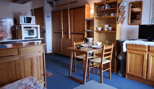 Apartment (3 Adults)