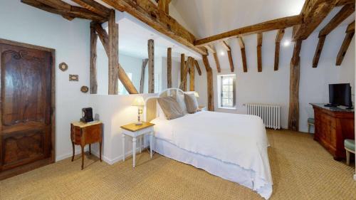 Deluxe Double Room with Extra Bed