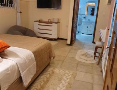 One-Bedroom Apartment with shared pool