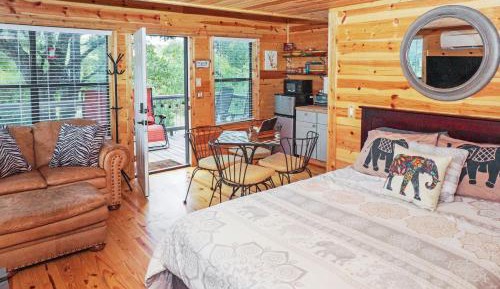 Two-Bedroom Holiday Home