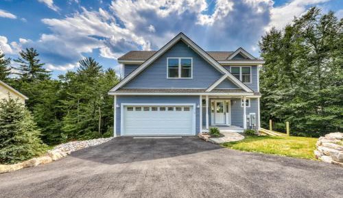 Four bedroom holiday home 