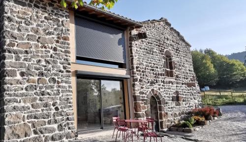 Holiday Home (4 Adults)