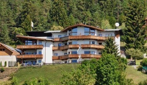 Apartment with Mountain View - Ground Floor