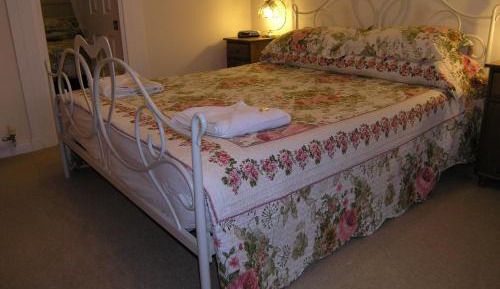 Double Room with Private External Bathroom