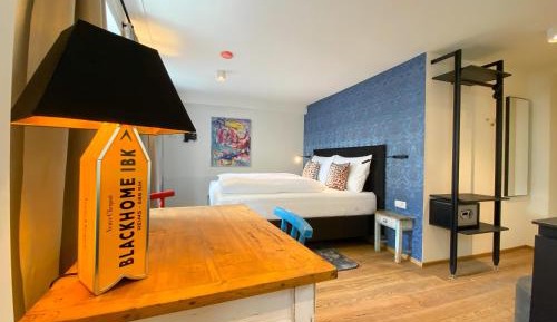 Vintage Apartment small