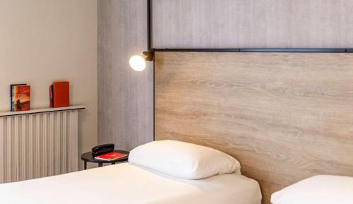 Superior PRM Room with Two Single Beds