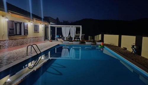 Deluxe Double Room with Extra Bed