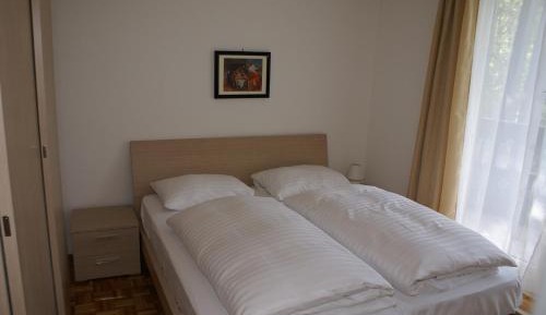 Family Apartment (2 Adults + 2 Children)
