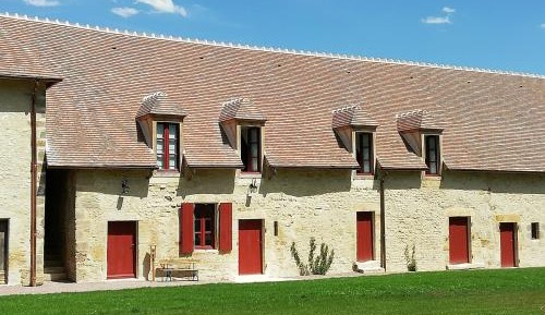 Holiday Home (8 Adults)