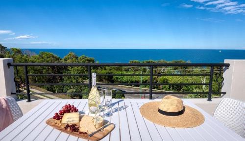 Villa with Sea View