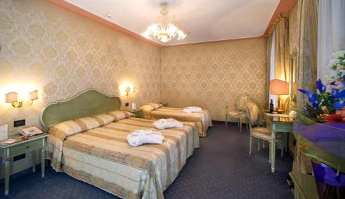 Classic Triple Room