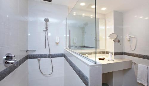 Superior Twin Room with Sea View