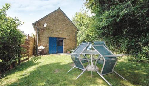 One-Bedroom Holiday Home