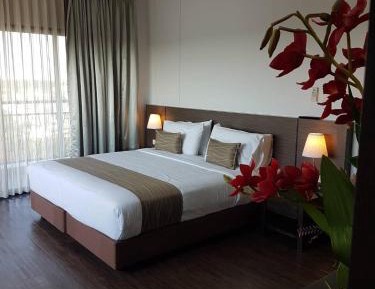 Standard King Room