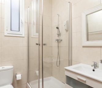 Budget Double Room with Shared Bathroom