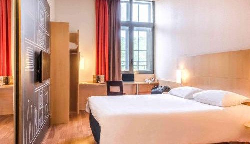 Standard Room with One Double Bed