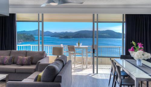 Sea View Whitsunday Apartment Level 10 W1002(Non-Serviced)