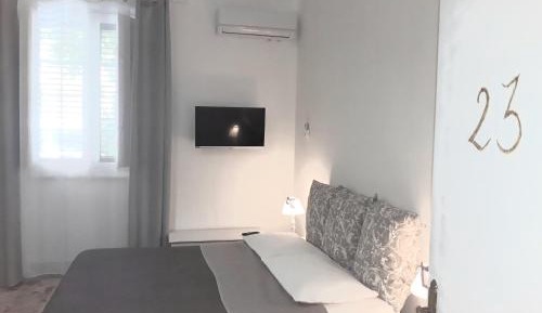 Triple Room with Private External Bathroom