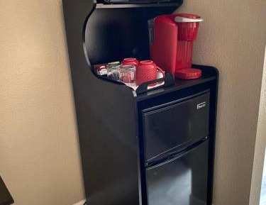 Deluxe Queen Suite