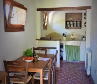 Apartment (4 Adults)