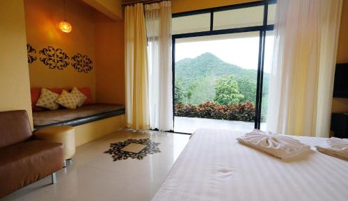 Superior One-Bedroom Villa 