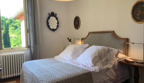 Apartment with Garden View