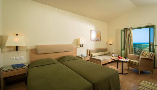 Double or Twin Room with Side Sea View