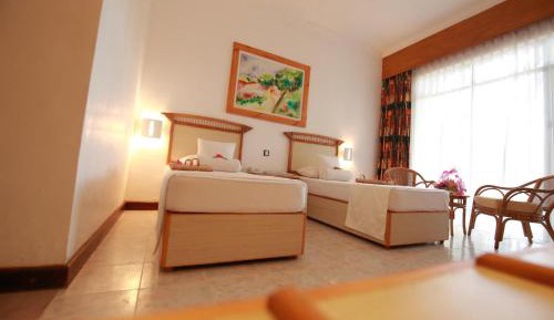 Deluxe Twin Room