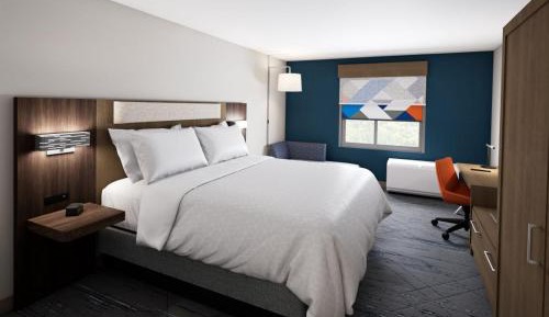 Standard King Room