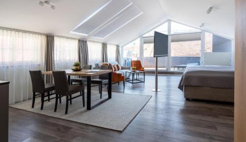 Apartment with Terrace