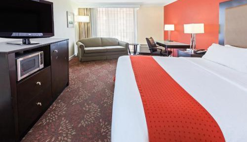 Standard King Room - High Floor