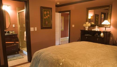 Queen Suite
