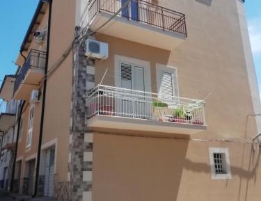 One-Bedroom Apartment with Terrace