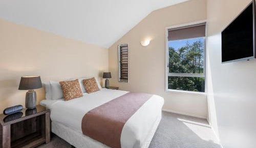 Two Bedroom Deluxe Townhouse