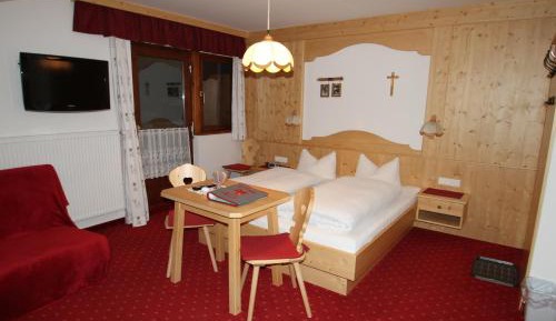 Triple Room with Balcony