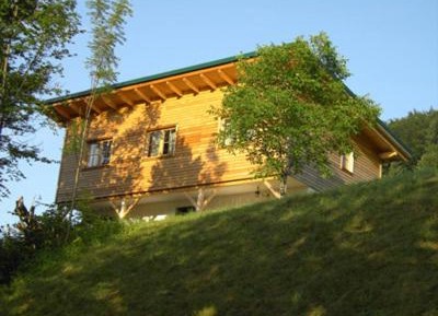 Apartment with Mountain View