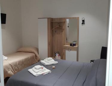 Standard King Room