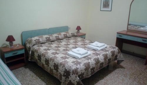 Triple Room with Shared Bathroom